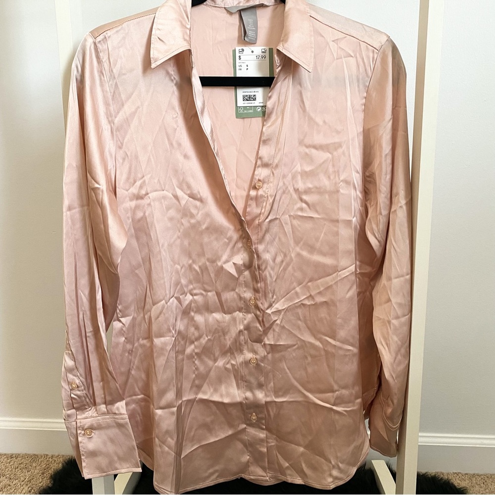 H&M button down blush pink blouse